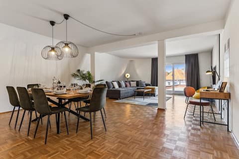 maremar | 125 sqm Penthouse | Altstadt | Boxspring