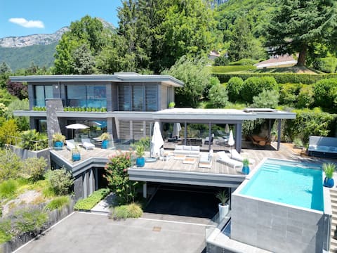 Villa Enjoy, 5*, 10p, piscine,views close to lake