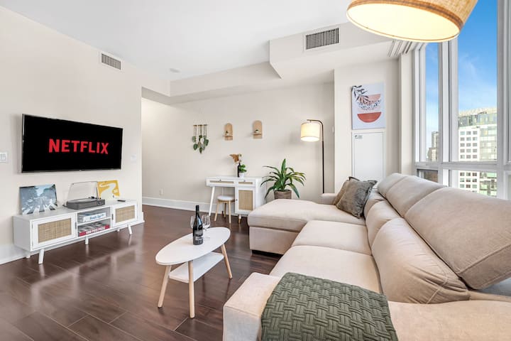 Boho 2bdrm Sleeps 6 near Rogers/MTCC/Union/CNtower