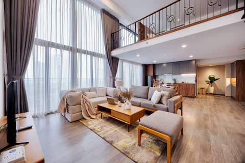 Beige Duplex w Teddy Sofa Bed - 90m2 Apt-2Bed