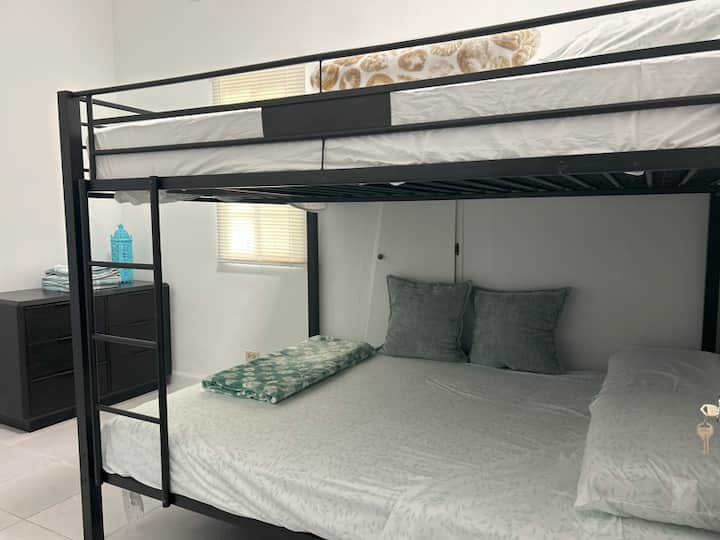 غرفة النوم 1