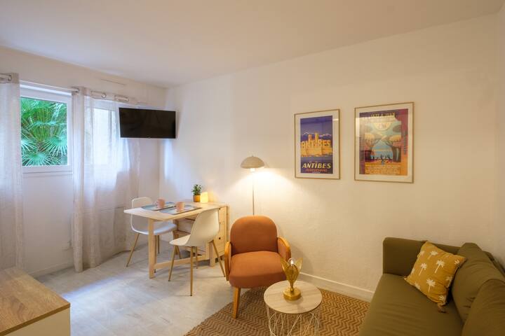 მისაღები ოთახი