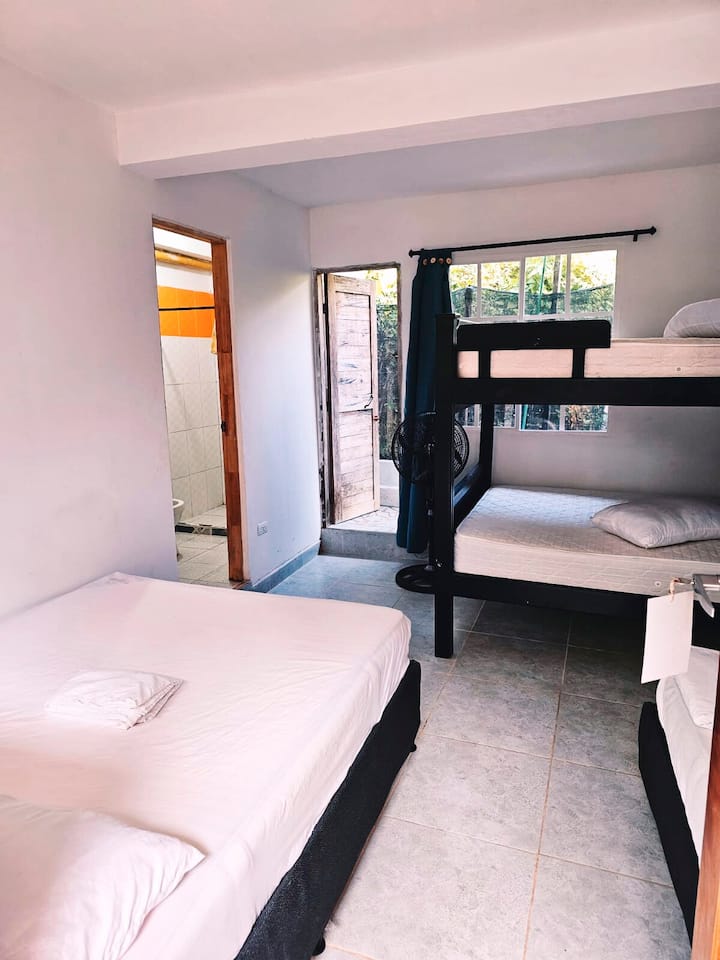 غرفة النوم 2