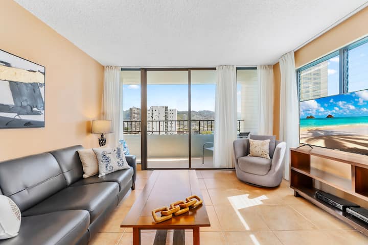 Ao + Parking + Views + Pool + Spacious + Balcony - オアフ島, HI