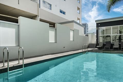 Stylish 1-Bed Apartment | Balcony, Pool & Gym