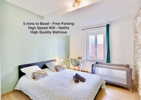 5 mins to Basel - Free Parking - Fully Renovated
