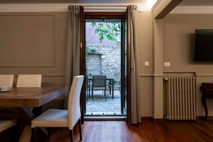 Appartamento di Lusso con Cortile Privato-Venezia gallery image 4
