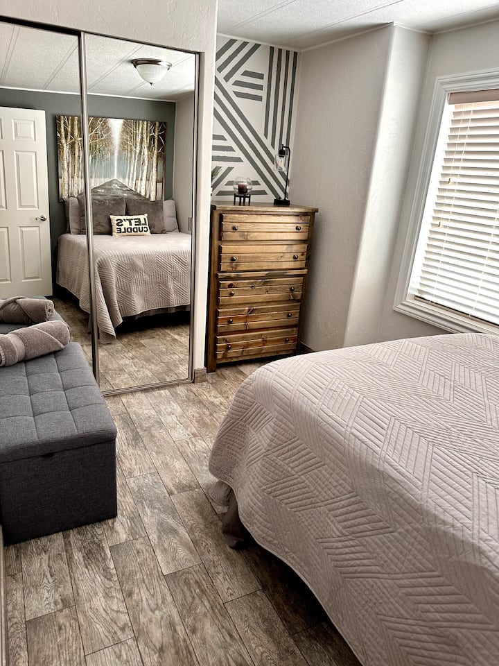 غرفة النوم 2