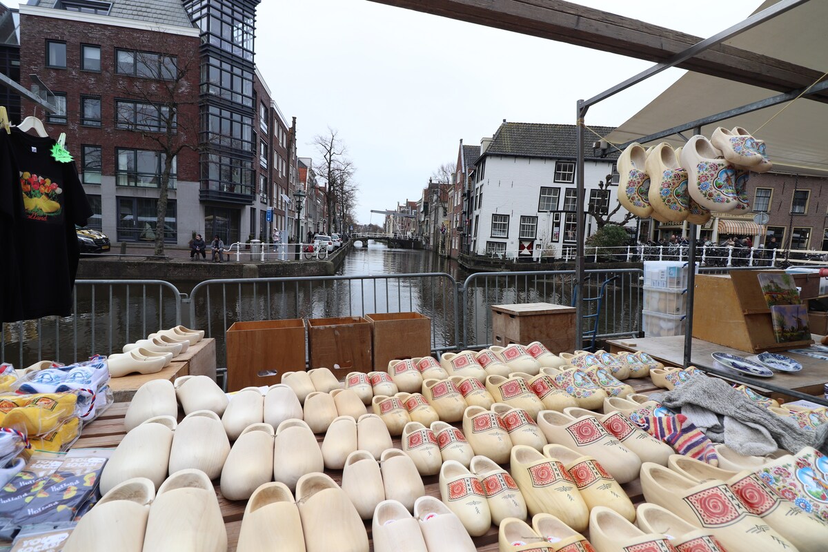Markt tijdens Kaasmarkt in Alkmaar
