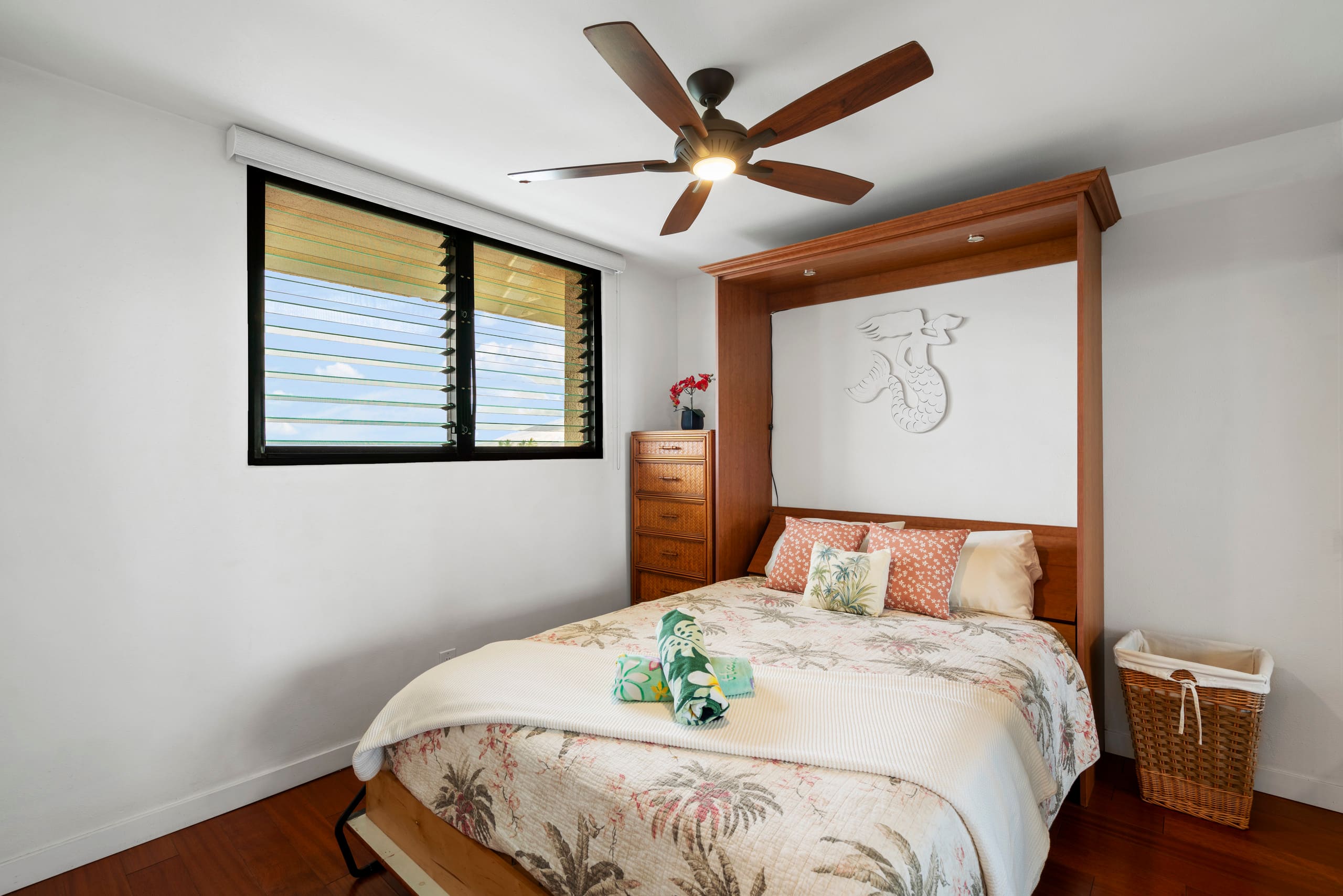 Penthouse Ocean View | Walk to Beach & Restaurants - Image 15