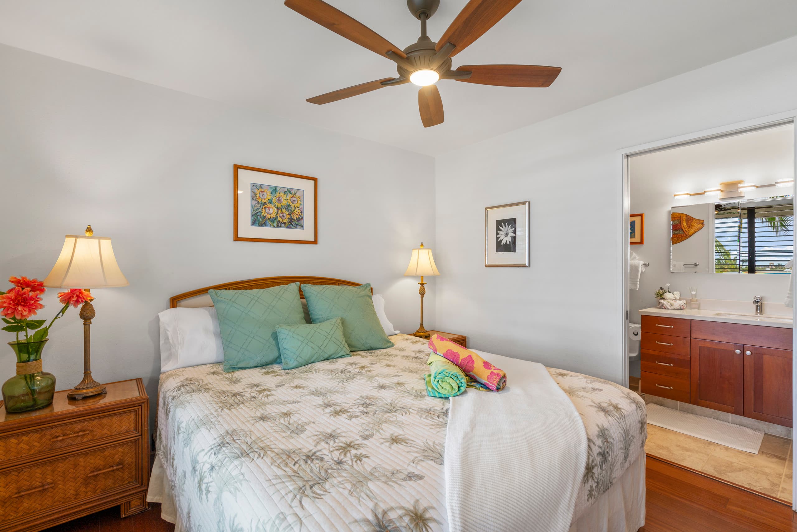 Penthouse Ocean View | Walk to Beach & Restaurants - Image 12