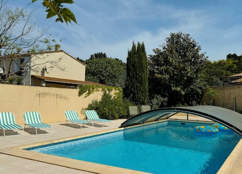 Beautiful villa with pool.