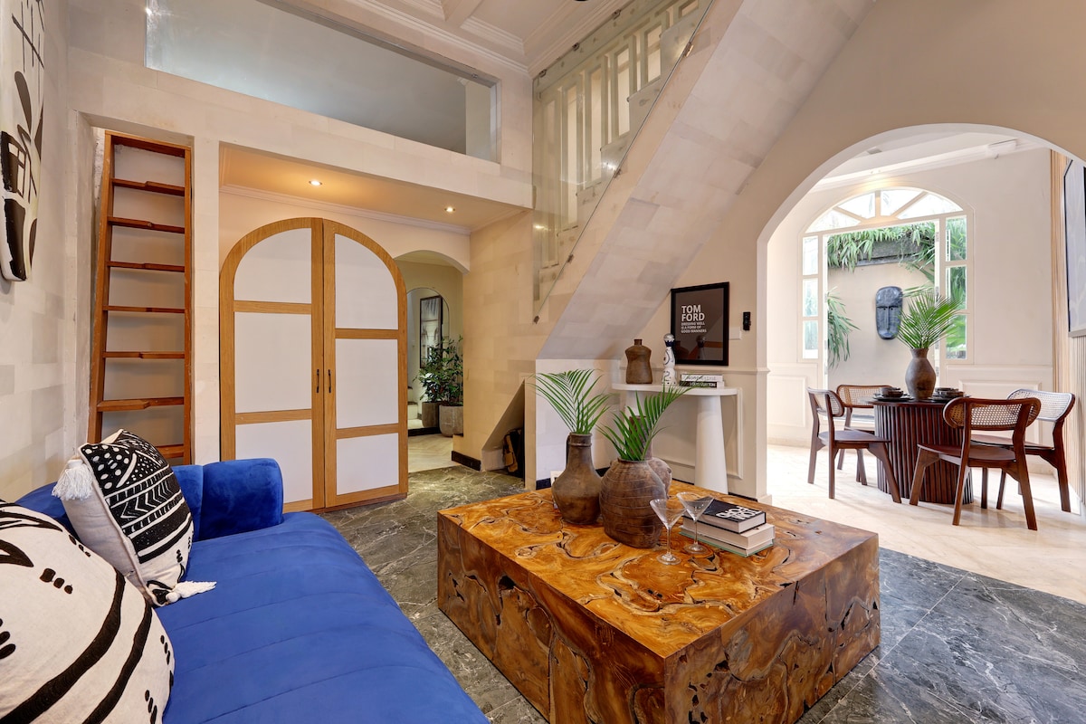 Home in Kecamatan Kuta Utara · ★5.0 · 1 bedroom · 1 bed · 1.5 private baths, сопоставимый объект Airbnb