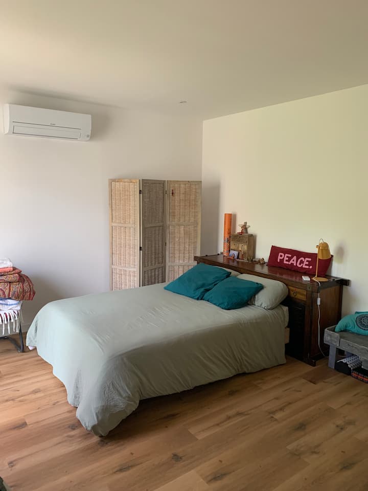 غرفة النوم 1