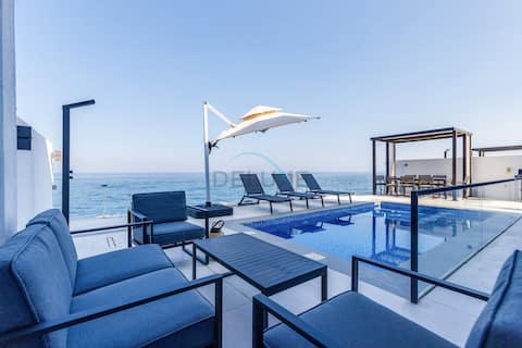 Best Deal Pool, Mountain, Sea View 6BR Villa+M