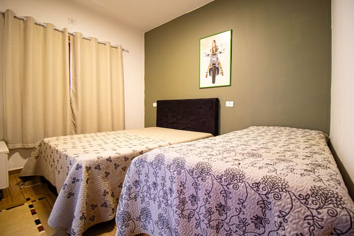 غرفة النوم 1