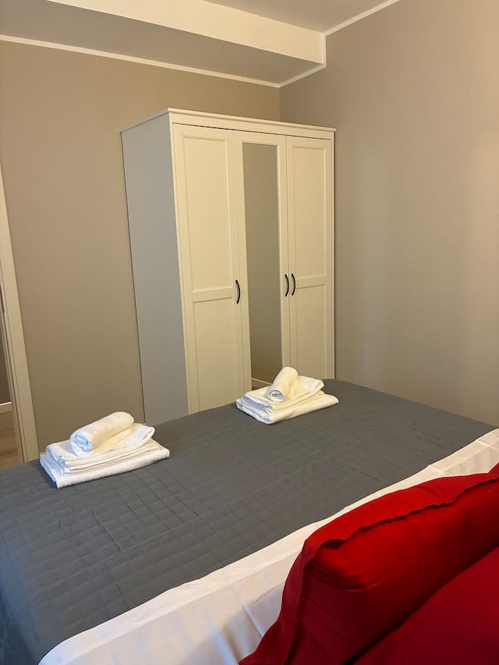 Dvokrevetna spavaća soba 