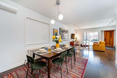 Top performing Airbnb: Modern 2BR House | Cozy, Family-Friendly & Central in Eglinton—Lawrence