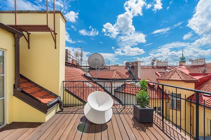 Loft Spirit Exclusive Maisonete +Terrace 360° View gallery image 5