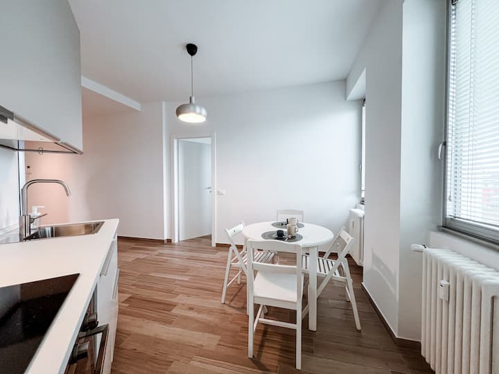 Casa Spezia Navigli, Milano - Milan