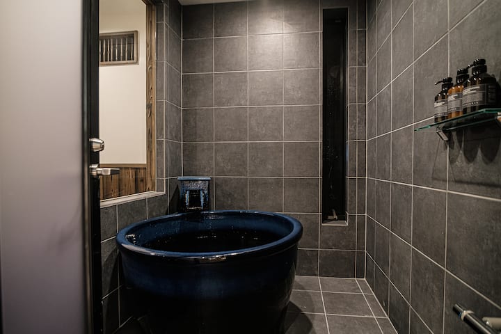 フルバスルーム