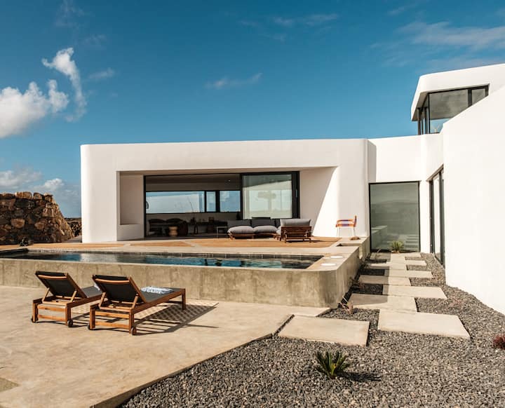 Villa Simone, hoteles y alojamientos en La Oliva