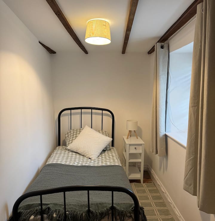 საძინებელი 2