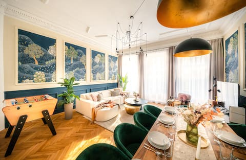 5BR+4.5Bath Royal Prague Residence