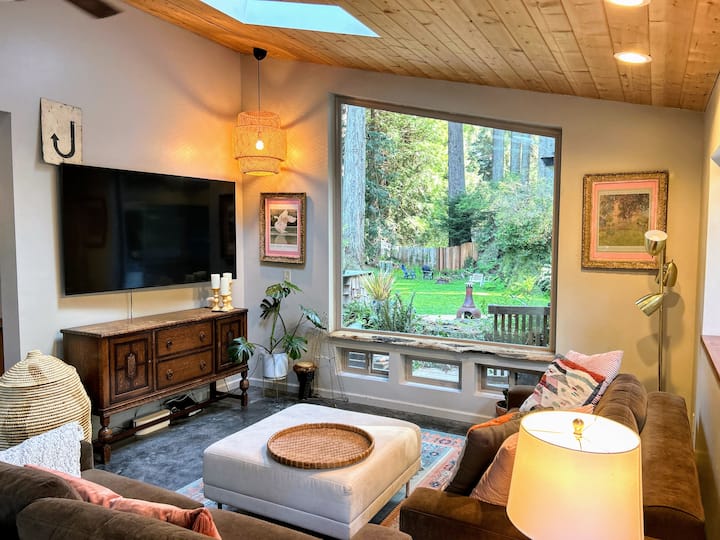 Redwoods & Waves Retreat &Hot Tub - 트리니다드