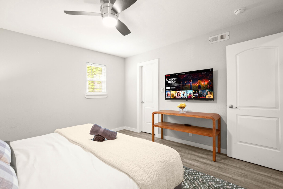 SXSW-DT-ACL Fest-6th St|King Bed-Free Parking-Ldry