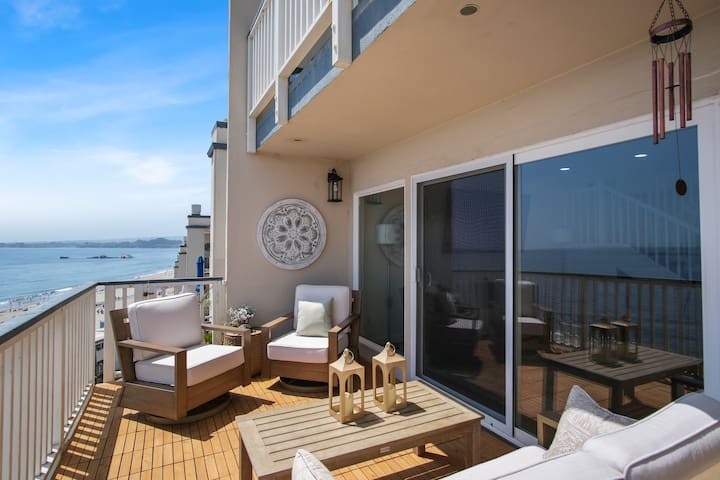 Elegant Oceanfront Condo 134