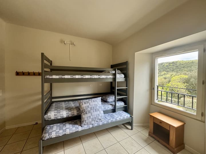 Спална соба 8