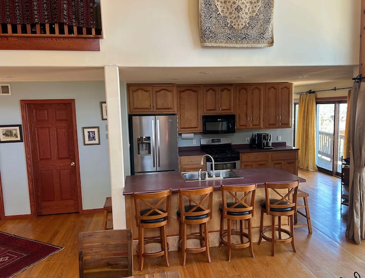 Prestige Lake House Lac La Belle - Copper Harbor, MI