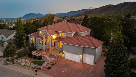 Private Retreat | Hot Tub | Game Room & Kids Room