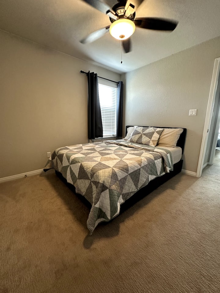 Bračni krevet (160x200) s madracem od memorijske pjene