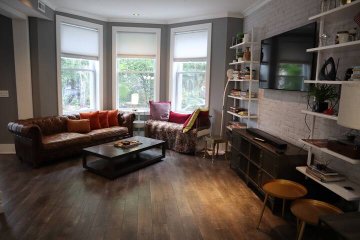 3Bed 2.5Bath Downtown DC’s Best Near Everything