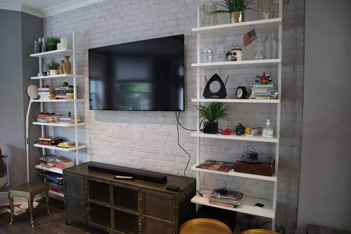 3Bed 2.5Bath Downtown DC’s Best Near Everything gallery image 4