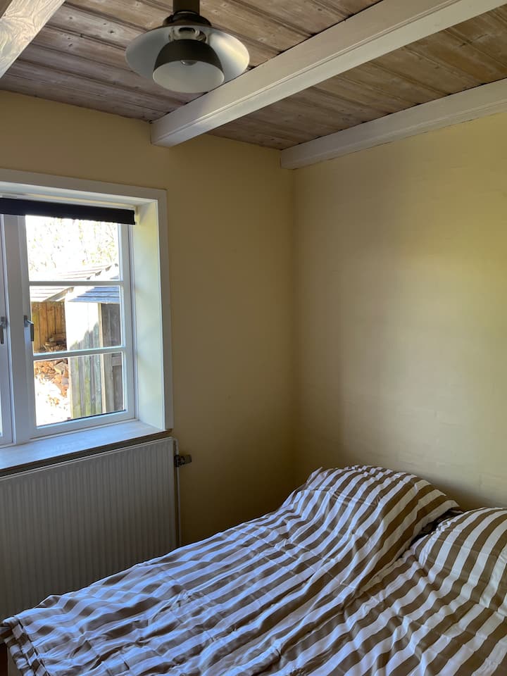 საძინებელი 2