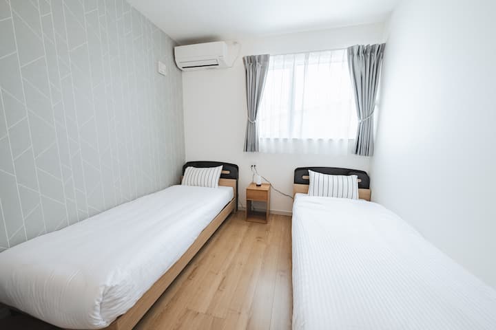 Self-check Hotel, 8-min To Ski/new House/7 Min Sta - 富良野市