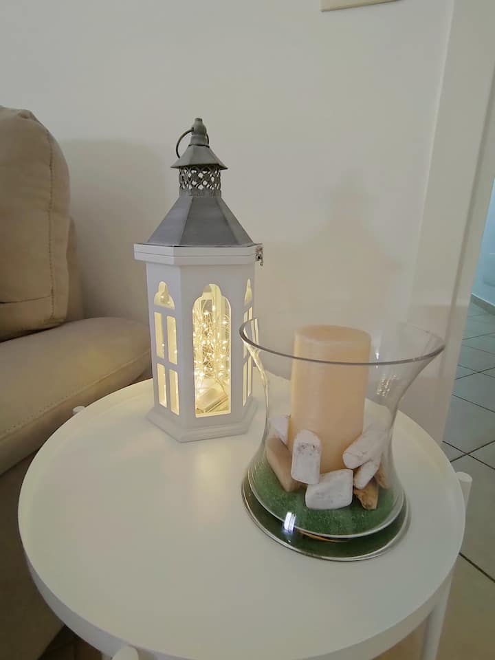 Serao House, 1st Floor In The City Center - Baia Domizia