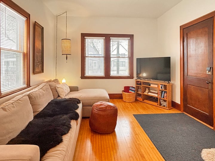 Central 2br In The Heart Of Northeast Art District - Target Field - Minneapolis