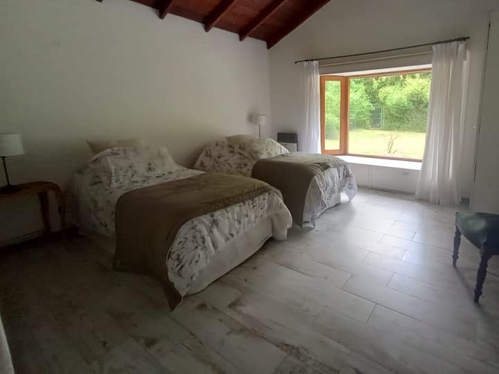 საძინებელი 4