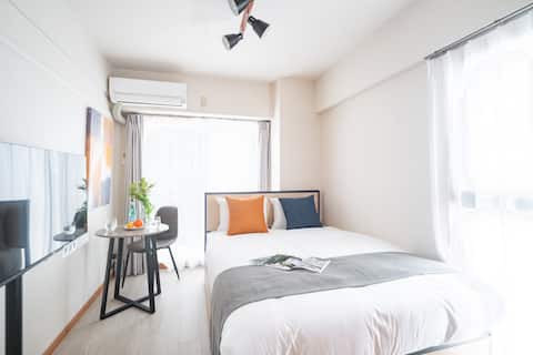 1 stop to Ikebukuro! Good access with multiple lines available/Convenient room with supermarket next