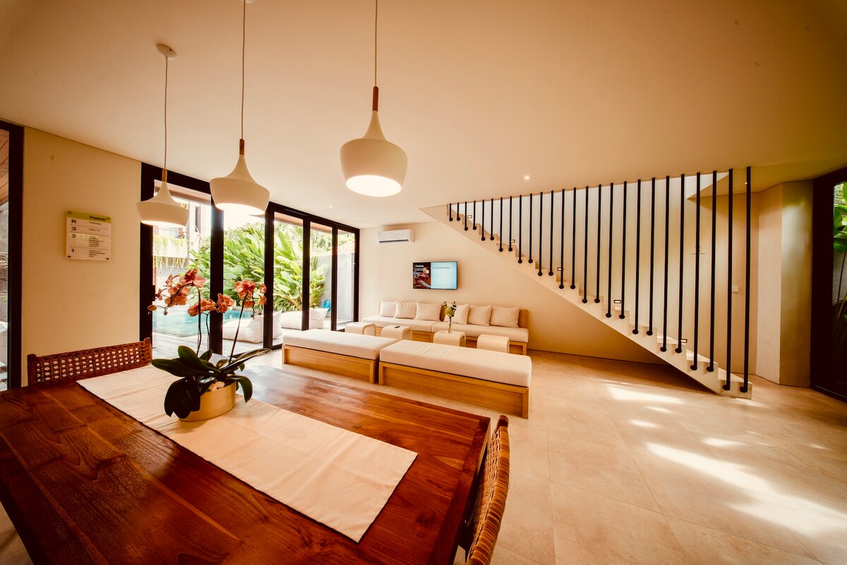 Rental unit in Mengwi · ★5.0 · 1 bedroom · 1 bed · 1 bath, comparabile Airbnb