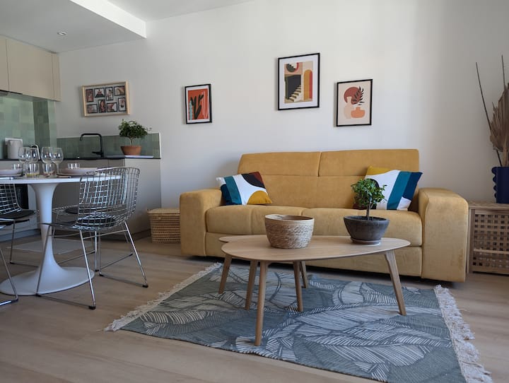 Superbe 2 P Idéalement Situé - Sanary-sur-Mer
