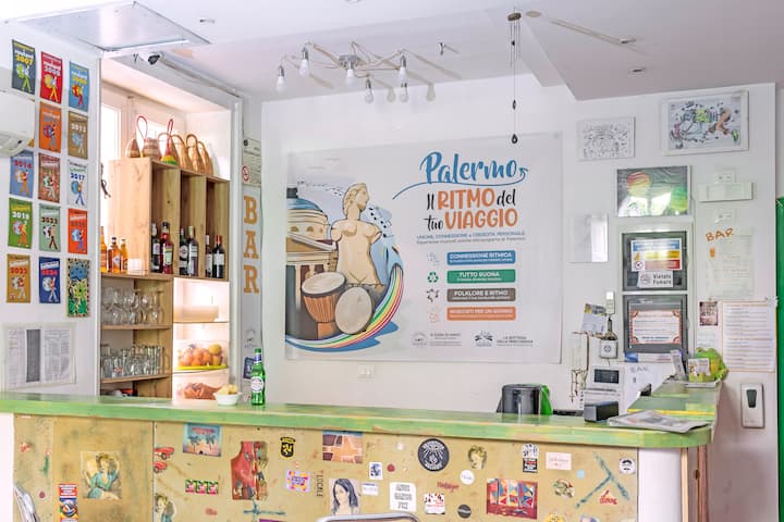 Posto Letto In Dormitorio Misto7 - Palerme