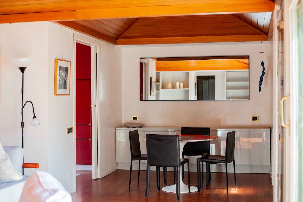 Penthouse con Terrazza Panoramica - Design e Lusso 2
