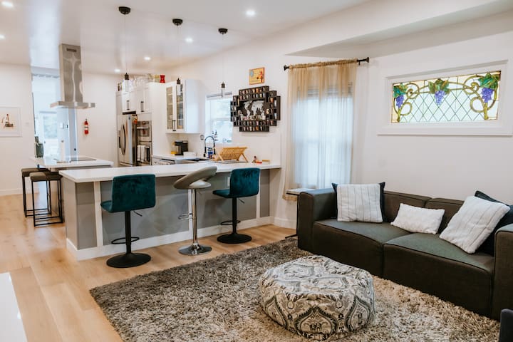 3BR Luxury Home • 30–45 Days • Near Piedmont Ave