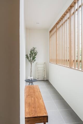 3BR Duplex Home 15mins SiamSquare /EkkamaiBTS 400m gallery image 3