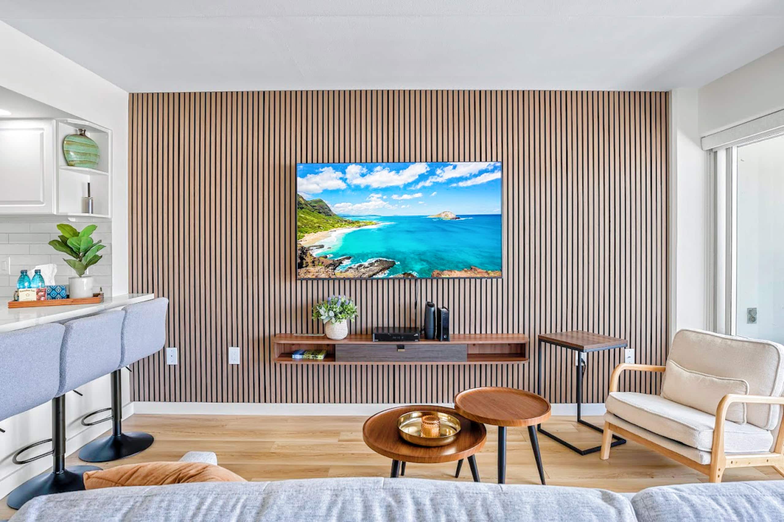 20F-High Floor Ocean View-Ilikai-1BR-Waikiki Beach - Image 6